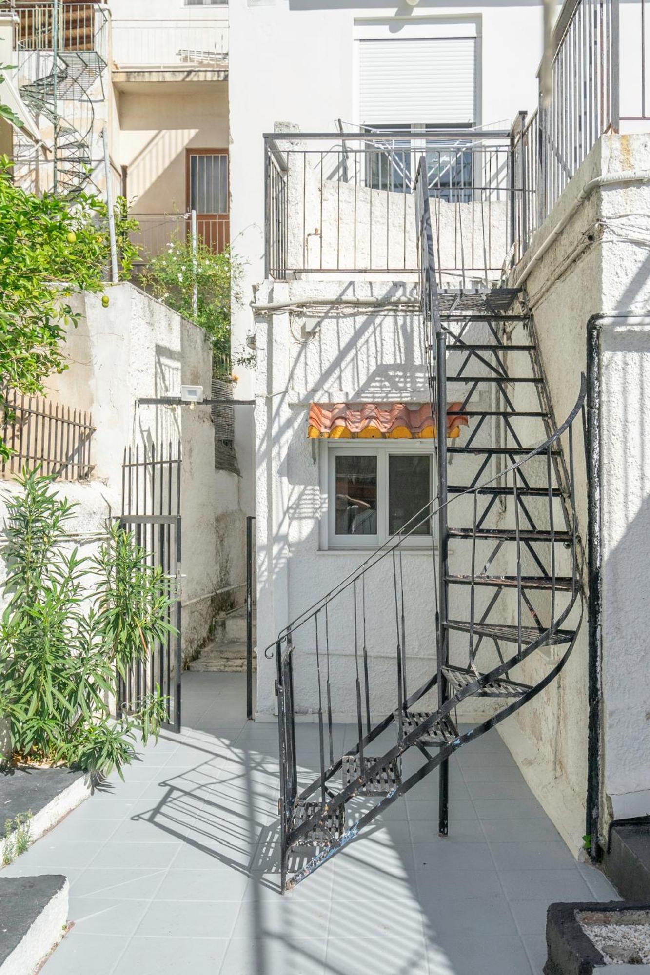 Villa Detached House 1Km From Acropolis Filopappou à Athènes Extérieur photo